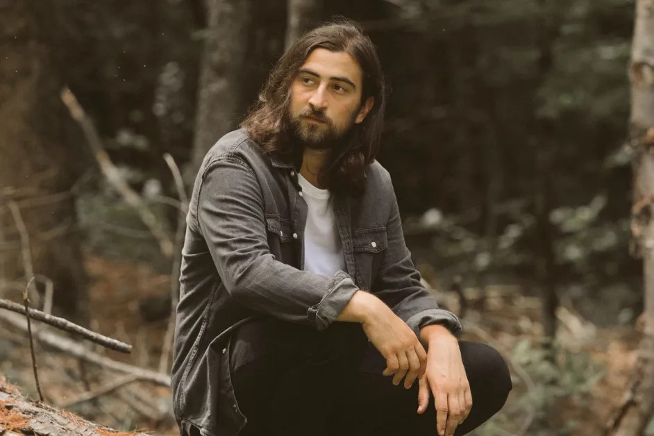 Noah Kahan Is Bringing All His Love to Intimate Concert in Celebration of Small Business&nbsp;Saturday